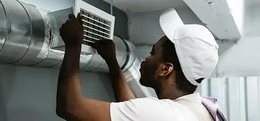 Our Licensed And Insured Cleaners in Elmhurst, IL